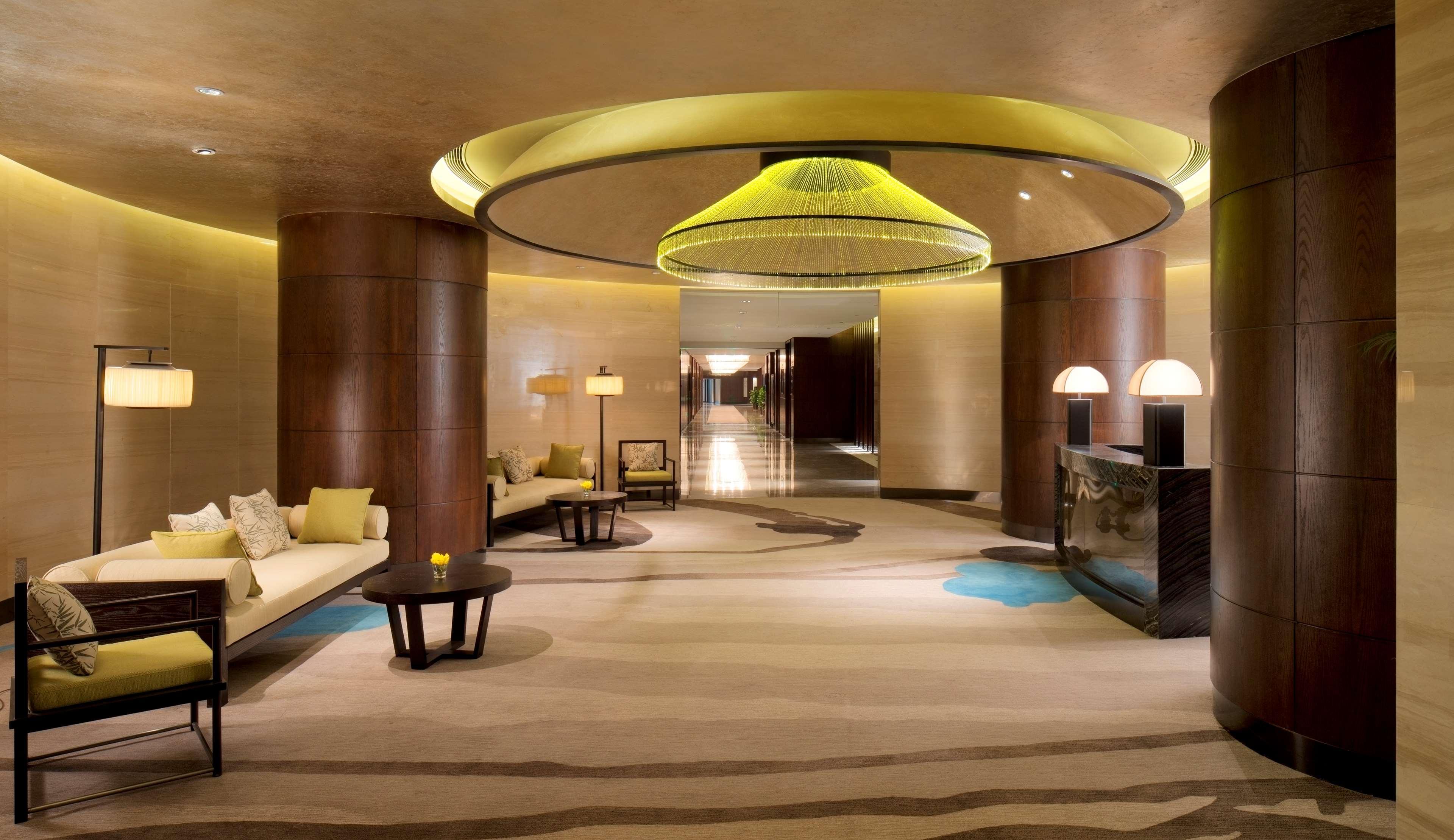 Chongqing Ronghui Grand Hotel Экстерьер фото