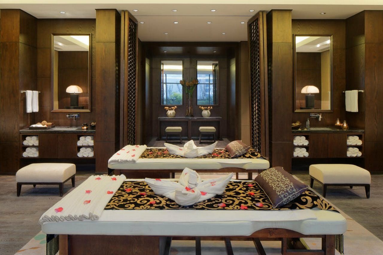 Chongqing Ronghui Grand Hotel Экстерьер фото