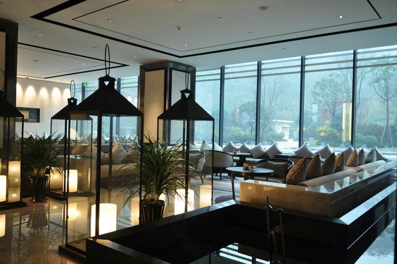 Chongqing Ronghui Grand Hotel Экстерьер фото