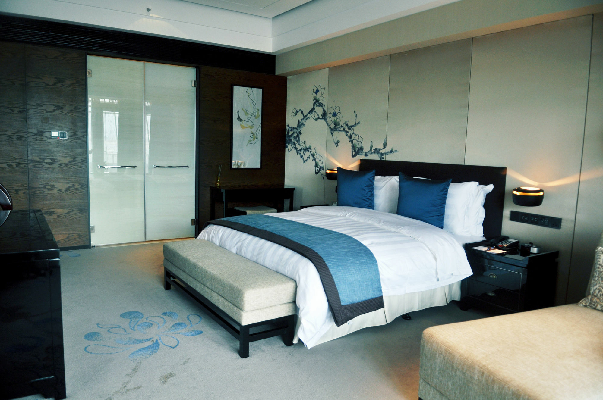 Chongqing Ronghui Grand Hotel Экстерьер фото
