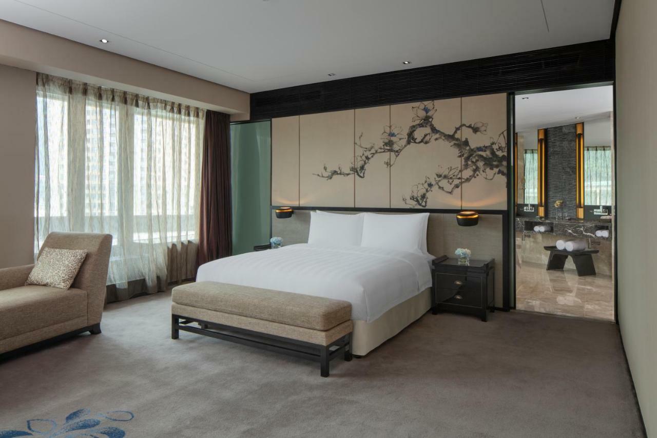Chongqing Ronghui Grand Hotel Экстерьер фото